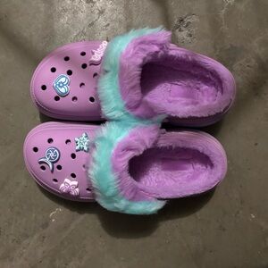 CROCS Purple and Blue Fuzzy Women's Shoes